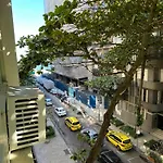 Apartamento No Posto Nove Em Ipanema! Quadra Da Praia!