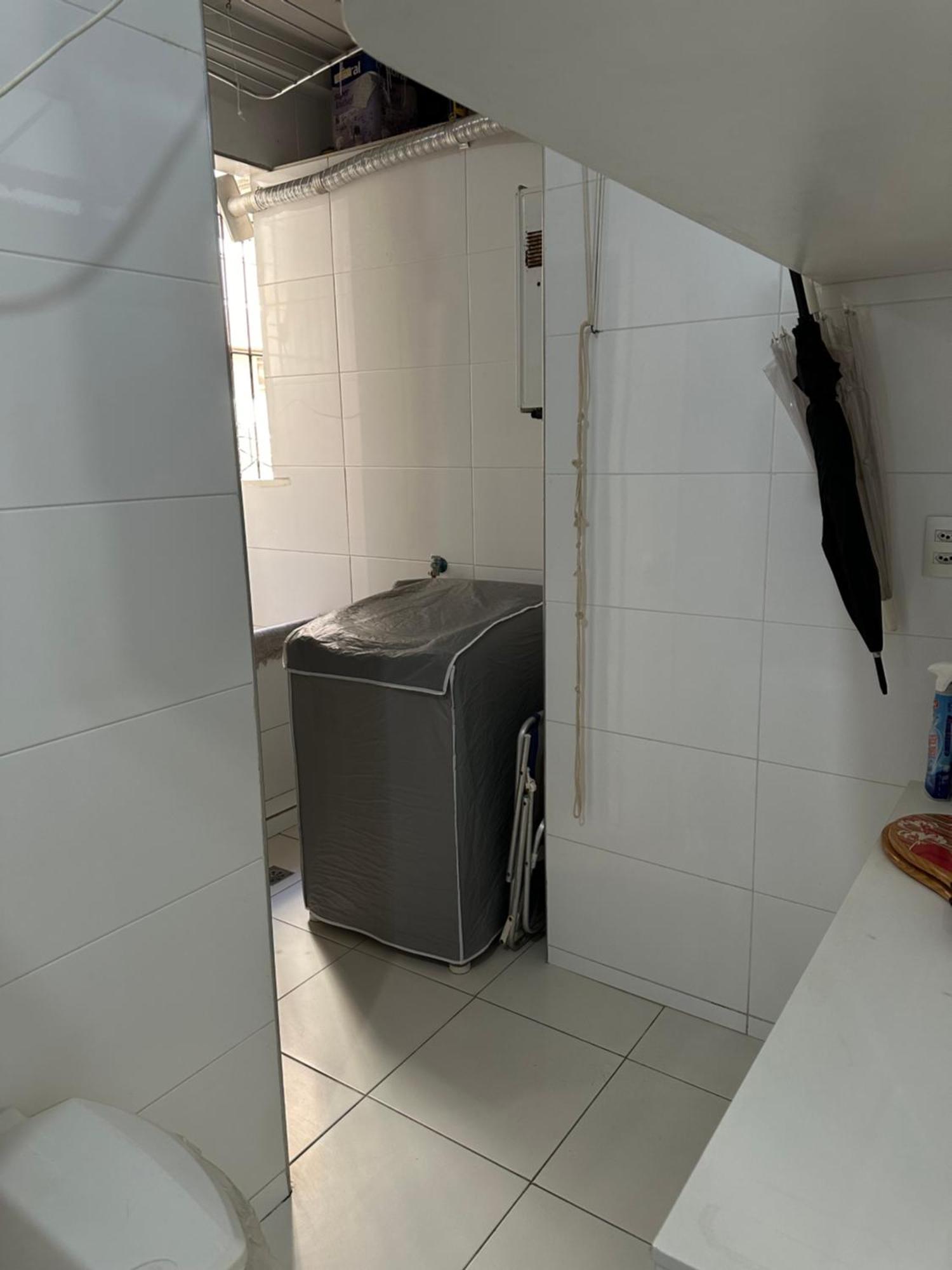 No Posto Nove Em Ipanema! Quadra Da Praia!